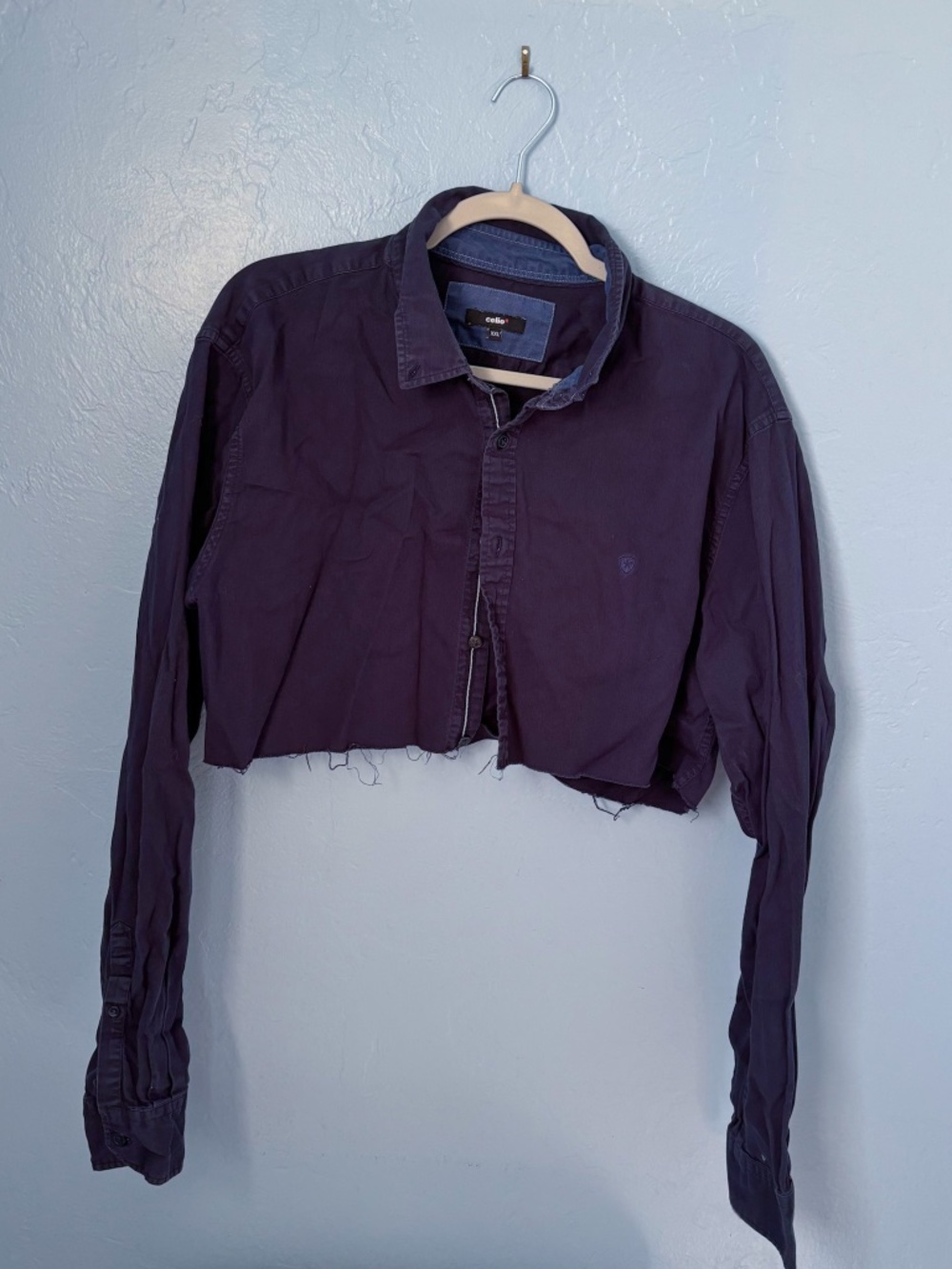 Cropped Button Down - Picture 3 of 6